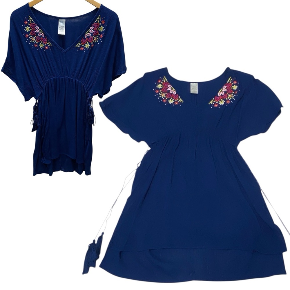 Time and Tru Blue Floral Embroidery Tassels Boho Tunic Top - Small - Picture 12 of 13
